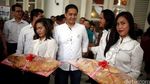 Ahok-Djarot Dilamar dengan Roti Buaya