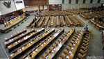 Pimpinan DPR Tumpengan