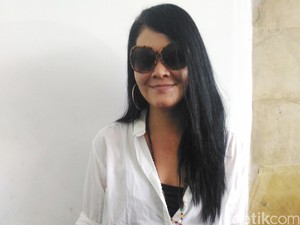 Pasca Gempa, Melanie Subono Sebut Ada Artis yang Pamer Kemewahan, Siapa Sih?