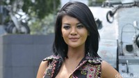 Farah Quinn tampil dengan busana bergaya etnik. Pool/Noel/detikFoto.
