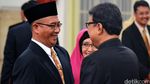 Jokowi Lantik Anggota KPU Hasyim Asyari
