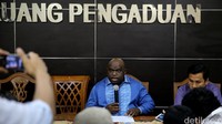 Natalius Pigai mengkritik Komnas HAM. Dia menilai seharusnya Komnas HAM tidak mengurusi TWK KPK. (Foto: Ari Saputra)