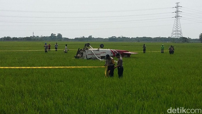 Mesin Mati, Begini Momen sebelum Pesawat Mendarat dan Terbalik di Sawah