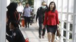 Ganjil-Genap Diberlakukan, Karyawan Pilih Naik TransJ