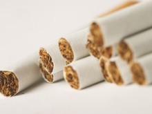 Industri Rokok Waswas Wacana Kemasan Polos Ancam Tenaga Kerja
