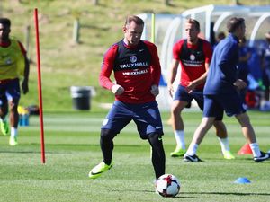 Rooney: Segera Lewati Beckham dan Dekati Shilton