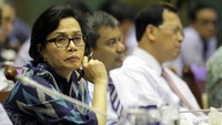 Menkeu Sri Mulyani menghadiri rapat di Komisi XI, gedung DPR, Jakarta, Rabu (31/8/2016).
