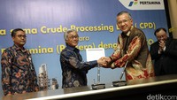 Penandatanganan kontrak CPD telah dilakukan pada Juni 2016. Hari ini, kontrak yang telah ditambah dengan adendum resmi diumumkan, Rabu (31/8).