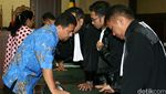 Sidang Perdana Kakak Saipul Jamil