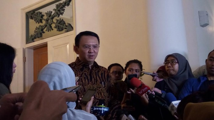 Ahok: Kalau Pilih Saya Rugi, Pilih yang Lebih Hebat Dong!