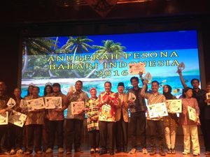 Inilah Para Penulis Terbaik Wisata Bahari 2016