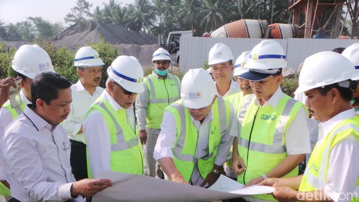 Menteri PUPR Pastikan Mudik 2017 Bisa Lewat Tol Sampai Semarang
