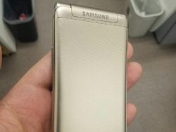 Ponsel Lipat Android Galaxy Folder 2