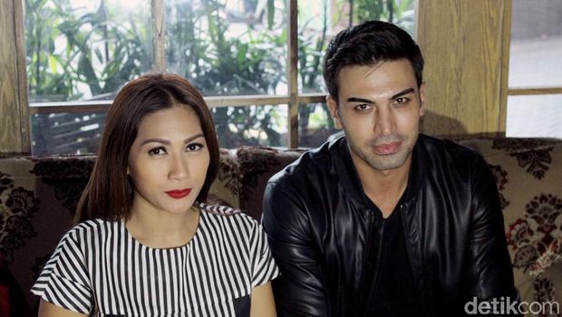  Uus Makin Eksis, Tata Janeta Akui Nikah Siri dengan Mehdi Sudah 3 Tahun
