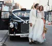 7 Gaun Pengantin Indah Pilihan Selebriti Hollywood yang Menikah di 2016