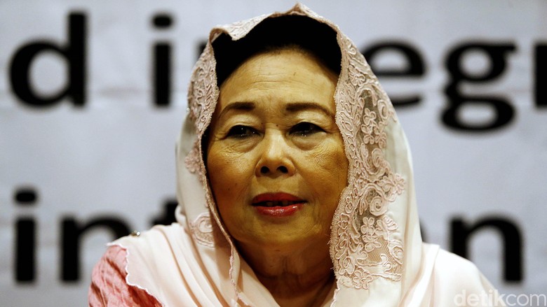 Bangganya Keluarga Saat Istri Gus Dur Jadi Tokoh Paling Berpengaruh Bangganya Keluarga Saat Istri Gus Dur Jadi Tokoh Paling Berpengaruh