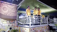 Truk Safari ini untuk memenuhi kebutuhan pelanggan di 48 titik Pulau Jawa dengan membuka edukasi UMKM, edukasi keuangan, pameran pembiayaan, kesehatan gratis serta donor darah.