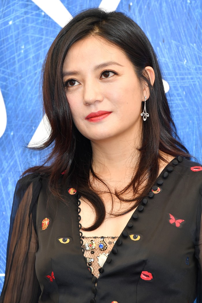 VENICE, ITALY - AUGUST 31:  Jury member Zhao Wei attends the opening ceremony and premiere of La La Land during the 73rd Venice Film Festival at Sala Grande on August 31, 2016 in Venice, Italy.  (Photo by Pascal Le Segretain/Getty Images)