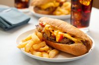 Cheesesteak enak kesukaan Mark Zuckerberg.