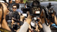 Gatot tiba sekitar pukul 16.05 WIB, Kamis (1/9/2016).