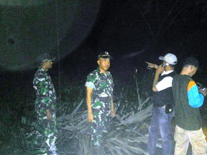Longsor dan Banjir Tutup Akses Jalan di Cianjur, Personel TNI Diterjunkan