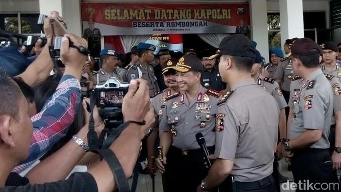 Kapolri Bangga Kakeknya NU dan Lahir di Surabaya