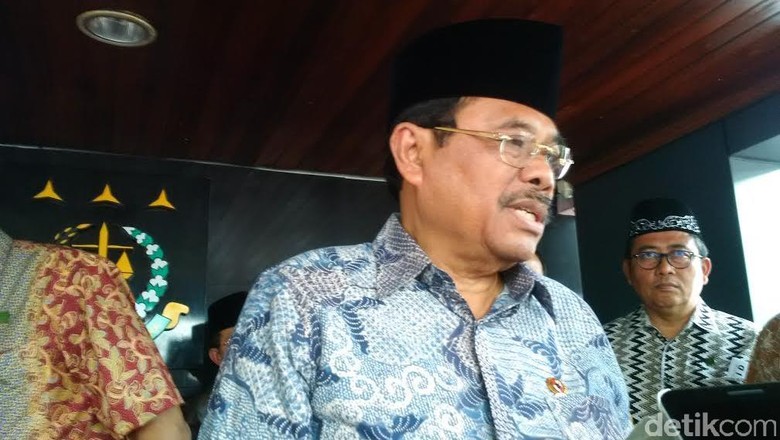 Jumlah Ormas di Indonesia Lebih dari 250 Ribu Jumlah Ormas di Indonesia Lebih dari 250 Ribu