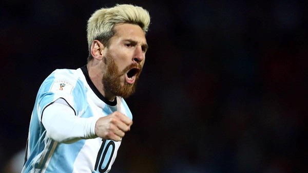 Messi Menangkan Argentina atas Uruguay