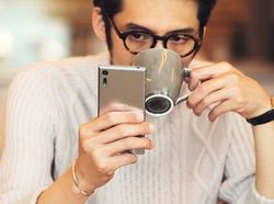 Duo Anyar Xperia X Tampil Menggoda