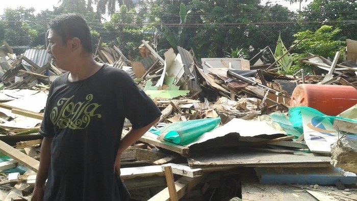 Warga Rawajati Protes: Masa Pindah ke Rusun Maruda, Enggak Masuk Logika!