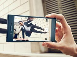 Duo Anyar Xperia X Tampil Menggoda