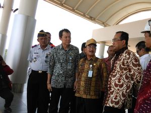 Akhir Tahun 2016 Menhub Akan Buat Pelabuhan Internasional di Kijing Kalbar