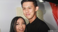Rini dan Jevin saat di temui di kawasan SCBD, Jakarta Selatan, Kamis (1/9/2016). Pool/Gus Mun/detikFoto.