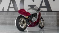 Bodywork motor ini dibangun menggunakan bahan ringan seperti aluminium dan serat karbon.