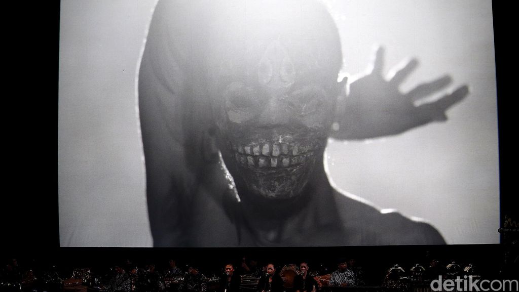 Kisah Asmara Abigail Dapatkan Tokoh Asih di Film Setan Jawa