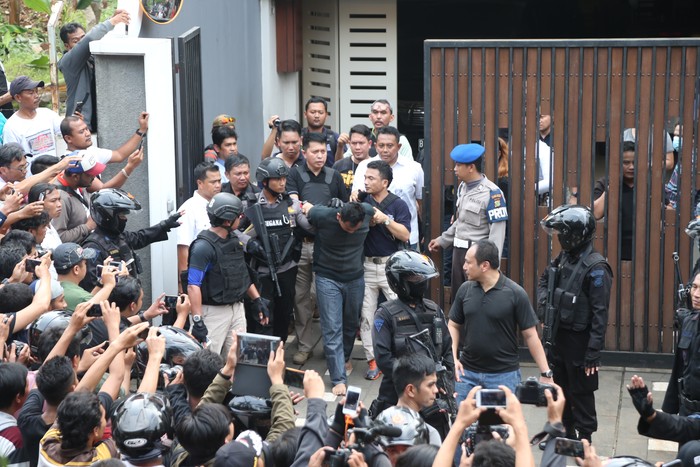 Teman Sebut AJ Pelaku Perampokan di Pondok Indah Pernah Bisnis Perminyakan