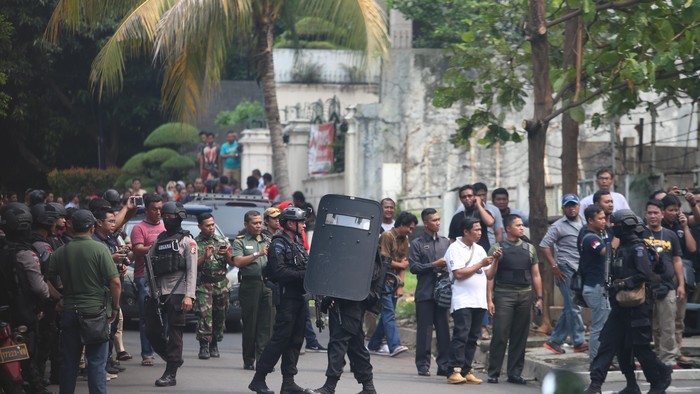 Kapolda Datang ke Lokasi Perampokan dan Penyanderaan di Pondok Indah