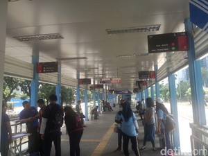 Bulan Depan TransJ Tambah 150 Armada Bus Besar dan Bangun Toilet Umum Baru