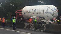 Imbas Evakuasi Truk Tangki LPG Di Jagorawi, Puncak Arah Jakarta Macet Parah