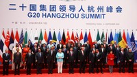 Sesi foto para pemimpin negara KTT G-20 di Hangzhou, China. Jokowi berada di sisi kiri baris terdepan, diapit oleh Presiden Meksiko Enrique Pena Nieto dan Presiden Brazil Michel Temer.
