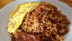 Nikmatnya Mie Goreng Aceh Berempah dan Martabak Berkuah Kari di Sini