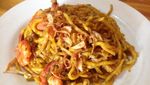 Nikmatnya Mie Goreng Aceh Berempah dan Martabak Berkuah Kari di Sini