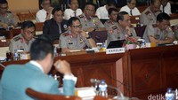 Raker tersebut membahas pelaksanaan tugas dan fungsi Polri, penanganan kasus terorisme, penanganan kasus perdagangan orang serta realisasi program prioritas dan komitmen Kapolri.