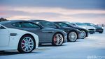 Menari di Es dengan Aston Martin
