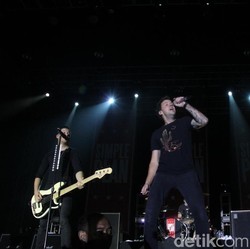 Simple Plan Bakal Konser Lagi di Jakarta dan Surabaya!