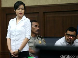 Hakim: Setelah Mirna Tewas Jessica Bikin Catatan Kronologi Peristiwa