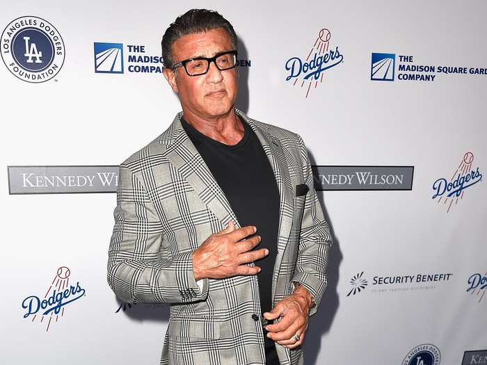Sylvester Stallone Bantah Kabar Kematian Lewat Instagram