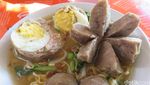Hangatkan Tubuh dengan Semangkuk Bakso Iga yang Mantap