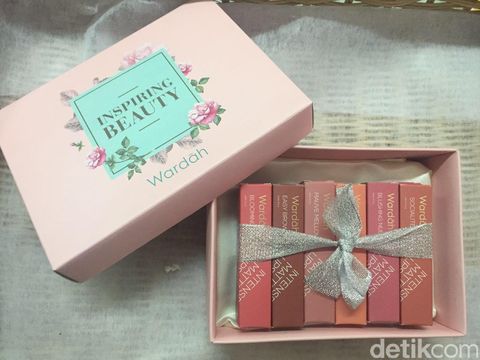 7 Lipstik Lokal yang Mencuri Perhatian Sepanjang 2016 