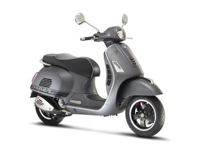 Piaggio Indonesia Bawa Vespa GTS 300 Super Sport, Harganya Rp 165 juta
